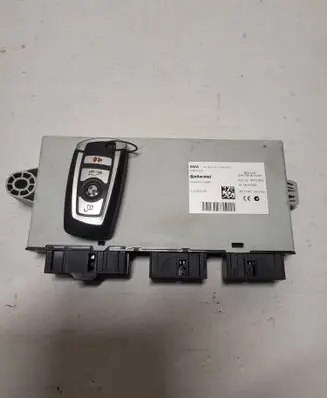 BMW 6 F06 Gran coupe CAS control unit/module 9301518 5WK50720HBR