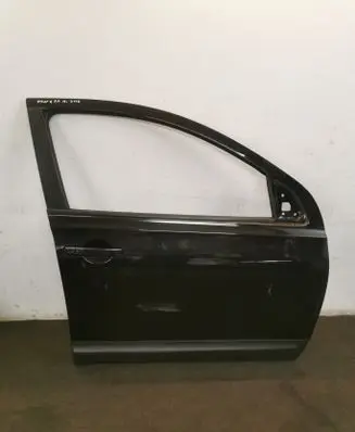Nissan Qashqai Front door
