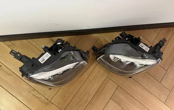 Smart ForTwo III C453 Headlight/headlamp L90169491