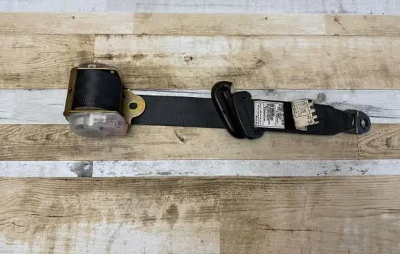 Toyota Yaris Rear seatbelt 751530 7520