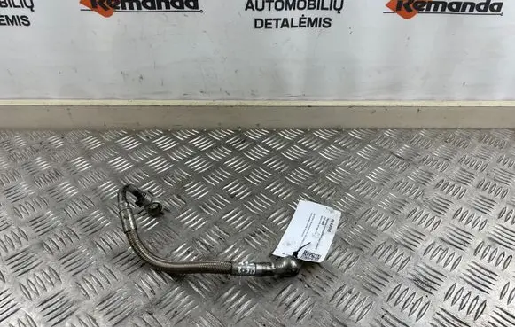 Iveco Daily 6th gen Turbo turbocharger oiling pipe/hose 5801922507