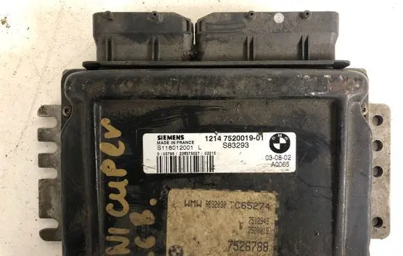 Mini One - Cooper R50 - 53 Engine control unit/module 1214752001901 S118012001L S83293