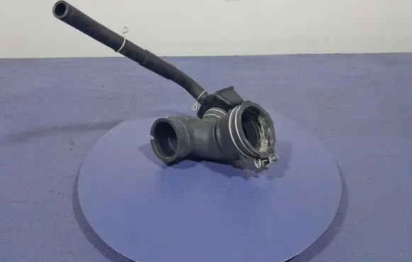 Toyota Corolla E10 Air intake hose/pipe 178800T660
