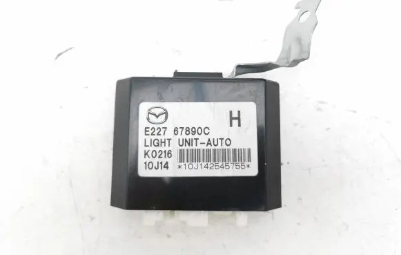 Mazda CX-7 Light module LCM E22767890C