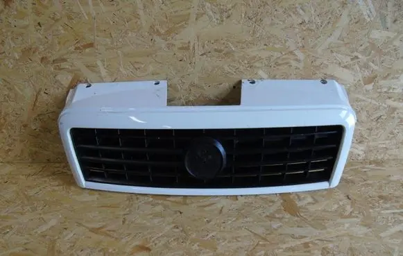 Fiat Doblo Front bumper upper radiator grill