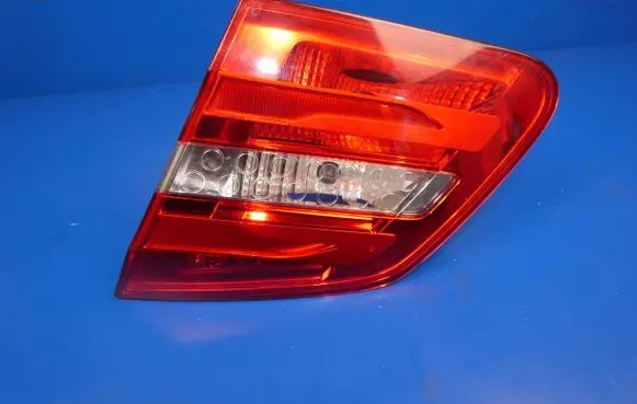 Mercedes-Benz B W246 W242 Tailgate rear/tail lights A2469066400 607702 YAP4018511