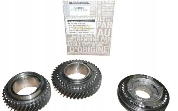 Renault Master II Fifth/5th gear pinion 326101263R