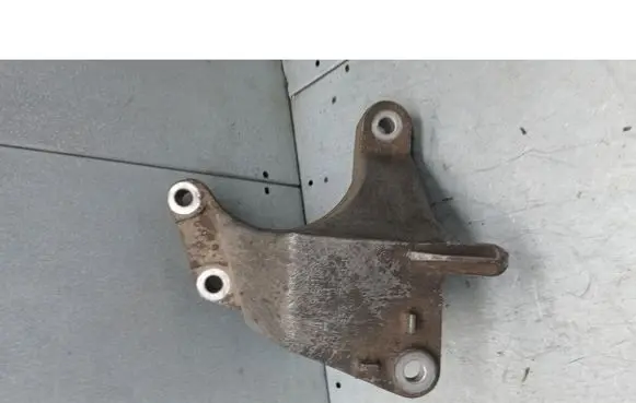 Opel Vectra C Gearbox mount 9191148