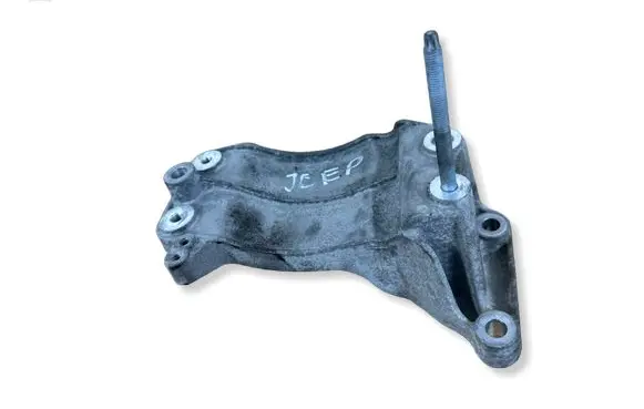 Jeep Grand Cherokee Generator/alternator bracket VMMT013308F