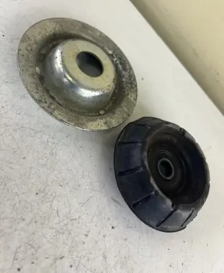 Suzuki Ignis Coil spring mount 