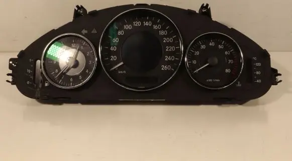 Mercedes-Benz CLS C219 Clock A2195405411
