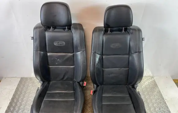 Jeep Grand Cherokee Seat set 