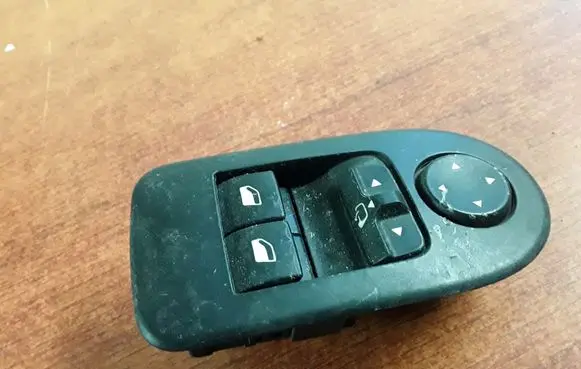 Peugeot 407 Electric window control switch 96588274 53269766