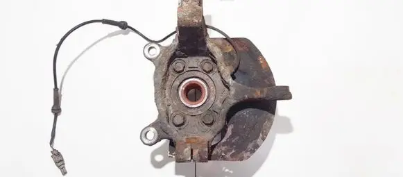 Nissan X-Trail T31 Front wheel hub