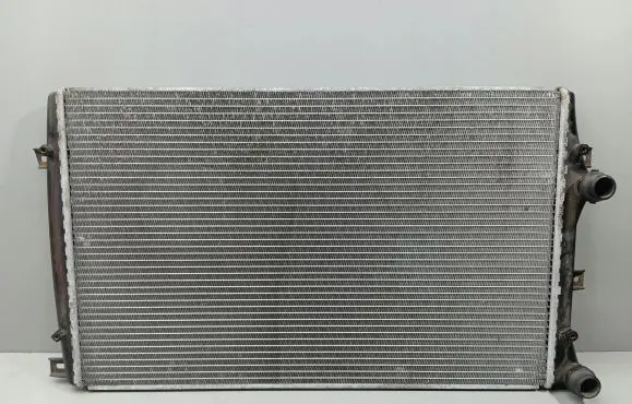 Skoda Octavia Mk2 (1Z) Coolant radiator 1K0121253H