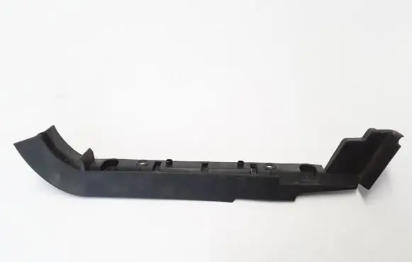 Renault Fluence Fender mounting bracket 638213482R