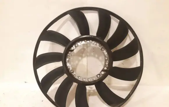 Audi A6 S6 C5 4B Fan impeller 058121301B