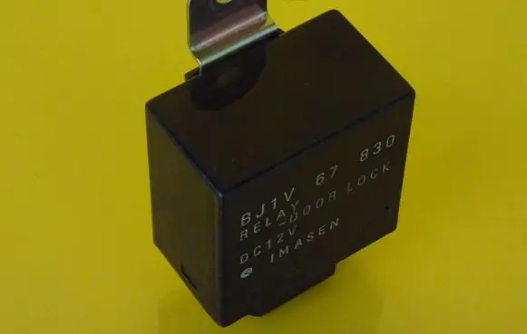 Mazda 323 F Other relay BJ1V67830