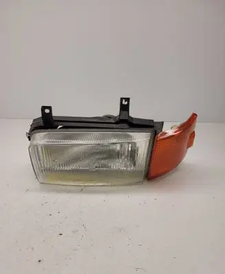 Volkswagen Transporter - Caravelle T4 Headlight/headlamp 4411114L 084411114