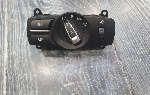 BMW 5 F10 F11 Light switch 9192744 3392020102 0212000036330005