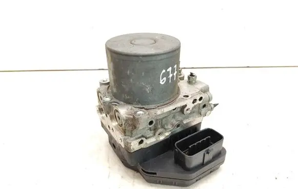 Toyota RAV 4 (XA30) ABS Pump 04N050850N4