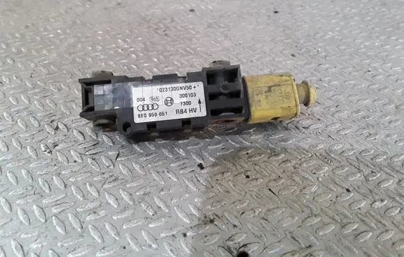 Audi A4 S4 B6 8E 8H Airbag deployment crash/impact sensor 8E0959651