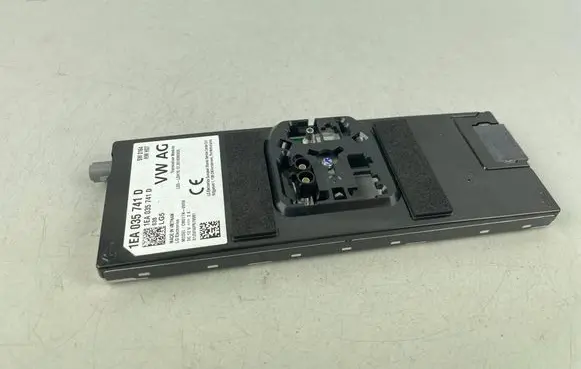 Volkswagen ID.4 Aerial antenna amplifier 1EA035741D