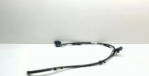 Windshield washer spray nozzle