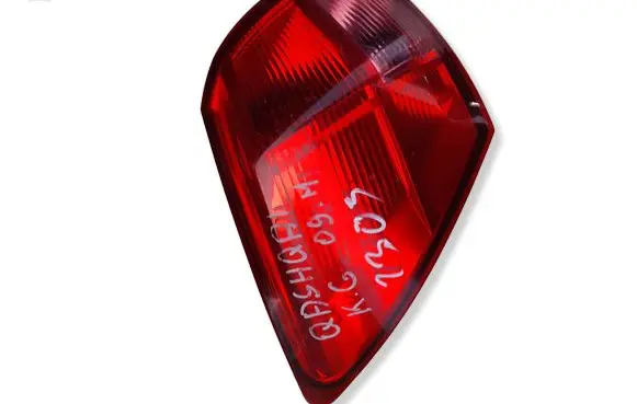 Nissan Qashqai Rear/tail lights 05090