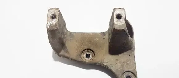 Peugeot 407 Engine mounting bracket 9648276180