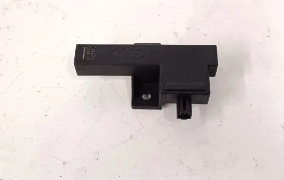 Audi A6 S6 C7 4G Keyless (KESSY) go control unit/module 8K0907247