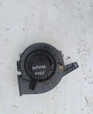 Volkswagen Polo Heater fan/blower 6Q1820015C A9377