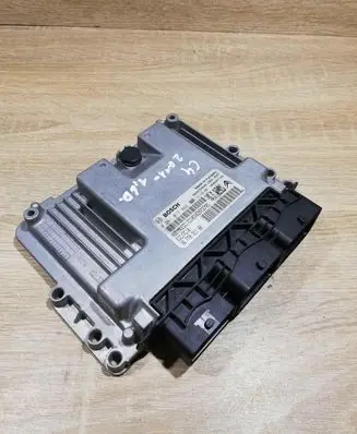 Citroen C4 II Engine control unit/module ECU 9677031180 0281017862