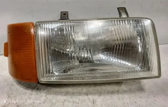 Volkswagen Transporter - Caravelle T4 Headlight/headlamp R0H44438 30312537000