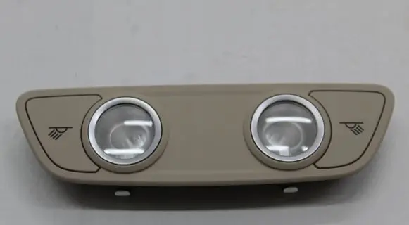 Audi Q7 4M Rear seat light 4M0947111