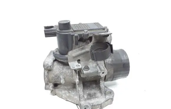 Volvo V70 EGR valve 31216573 40015803