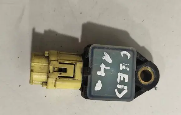 KIA Ceed Airbag deployment crash/impact sensor 95930A6000 A6FLBX5Y40275