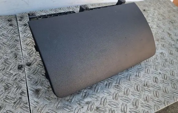 Audi Q7 4L Glove box 4L1857035D 3B0959782A