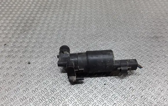 Toyota Aygo AB10 Windscreen/windshield washer pump