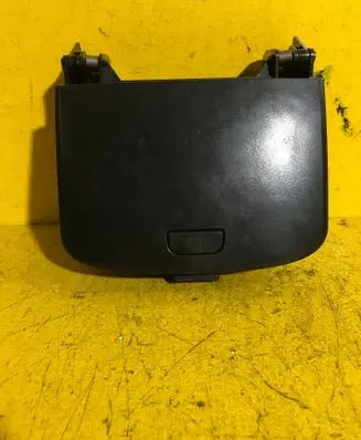 Chevrolet Captiva Glove box