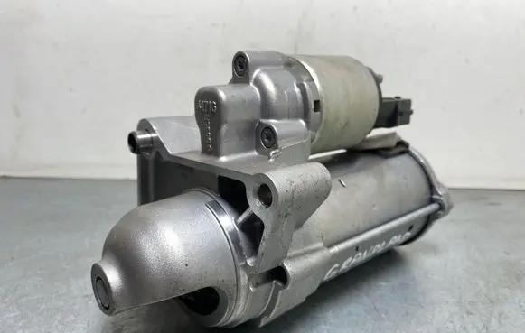 Opel Grandland X Starter motor 9830507480