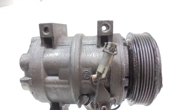 Volvo S40, V40 Air conditioning (A/C) compressor (pump) 8708581