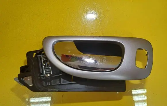 Peugeot 307 Front door interior handle 9643604577