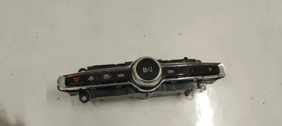 Volvo XC90 Head unit multimedia control 31346790