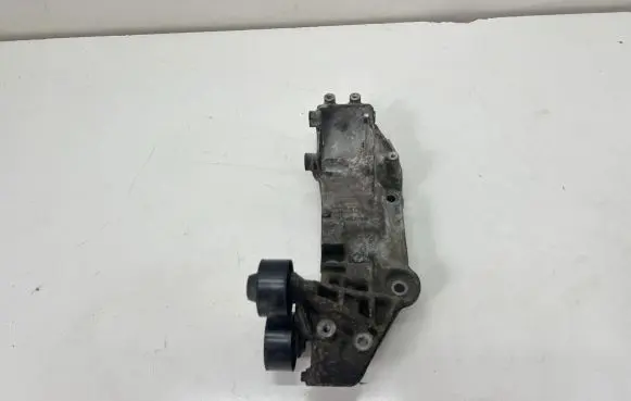 Renault Master III Generator/alternator bracket 117103703R