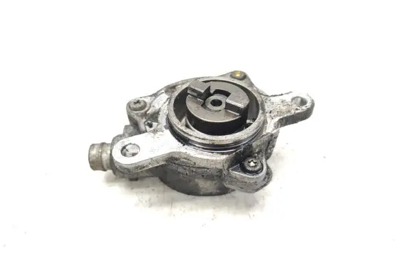 Renault Espace IV Vacuum pump 8200102535