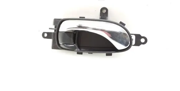 Nissan Leaf I (ZE0) Rear door interior handle