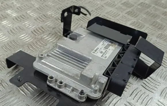 SsangYong Korando Engine control unit/module 0261S1006X 1755400632END