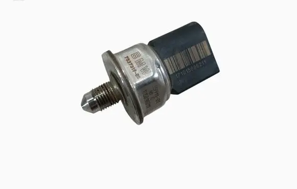 BMW 1 E81 E87 Fuel pressure sensor 7537319