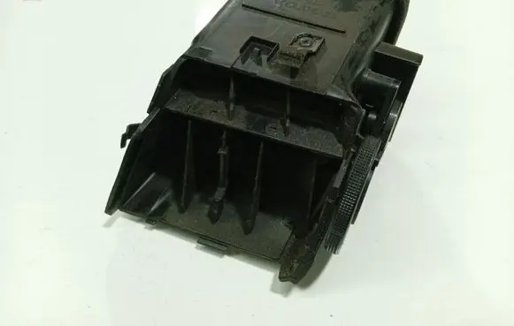 Honda FR-V Dash center air vent grill